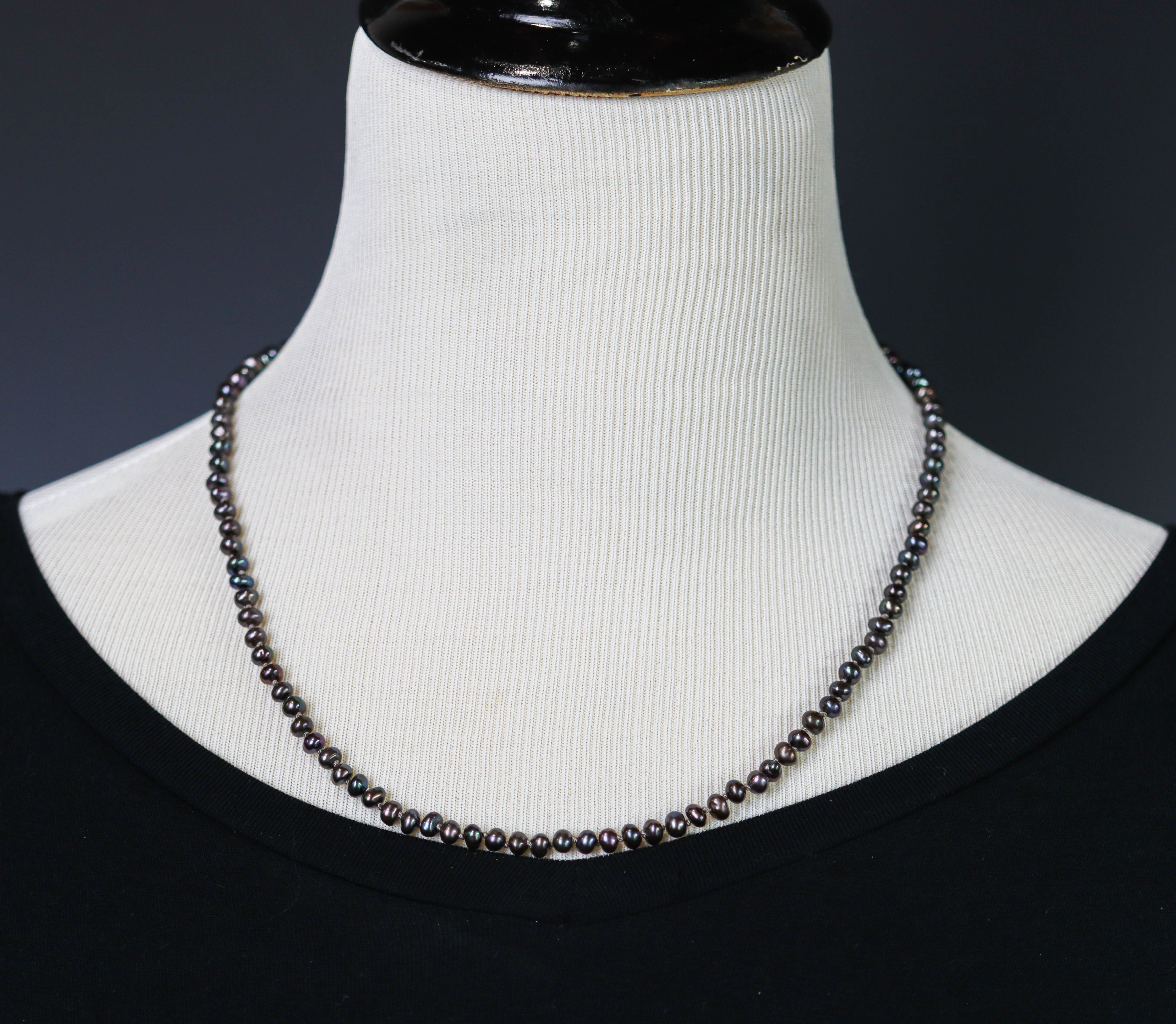 Peacock Pearl Hand Knotted Bead Necklace Sterling Silver