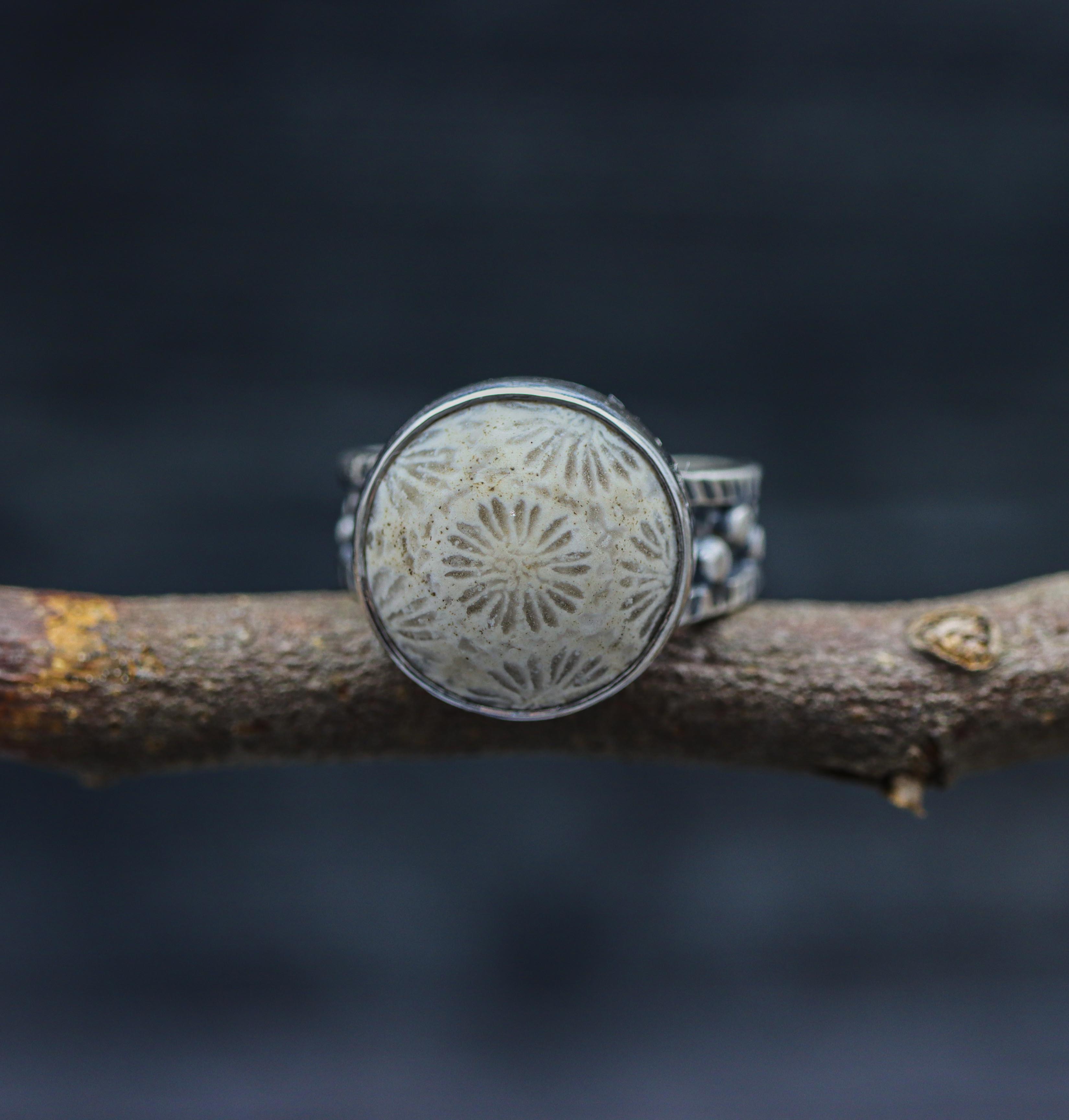 Fossil Coral Sterling Silver Bubble Band Ring Size 8.75