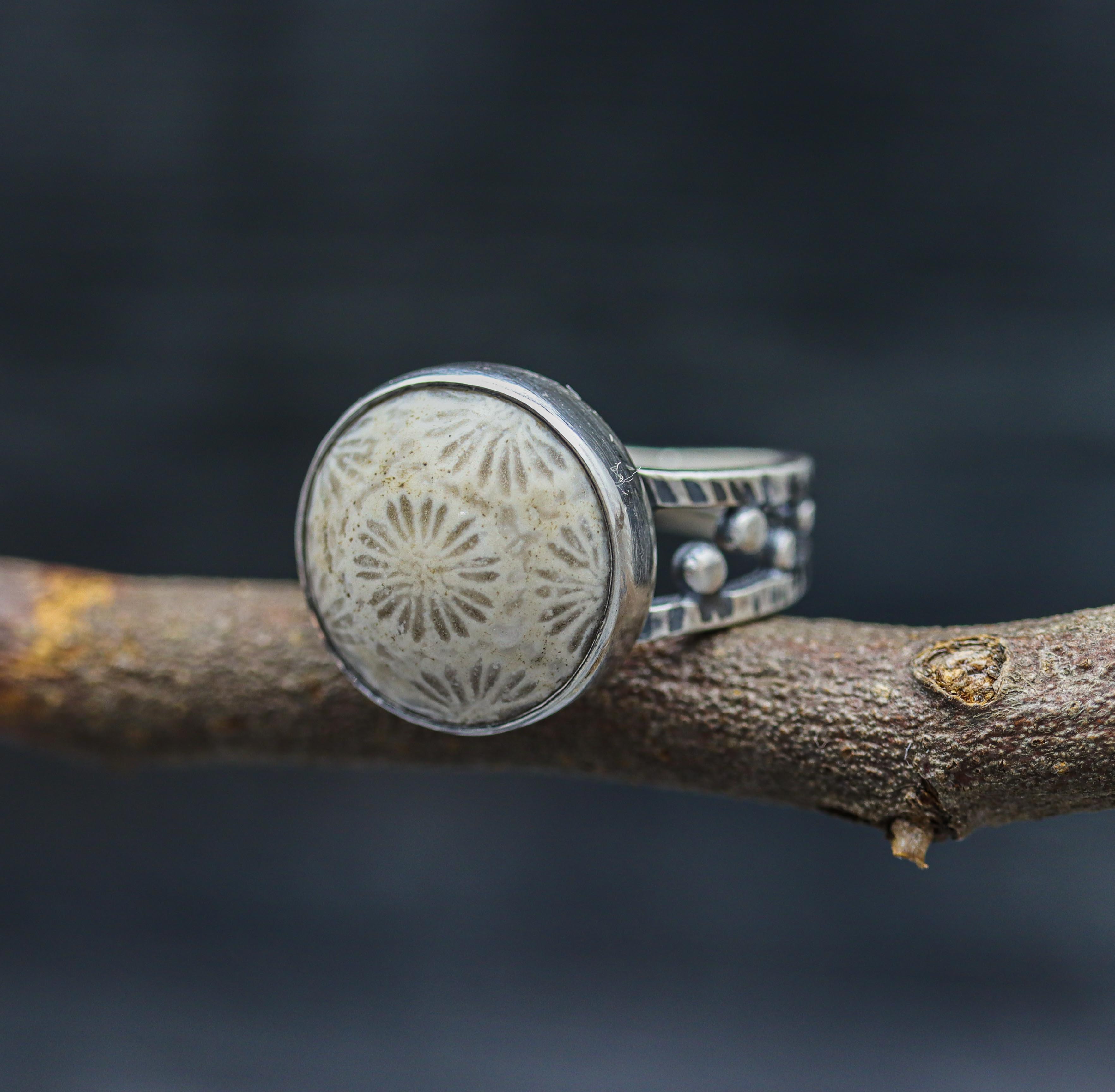 Fossil Coral Sterling Silver Bubble Band Ring Size 8.75