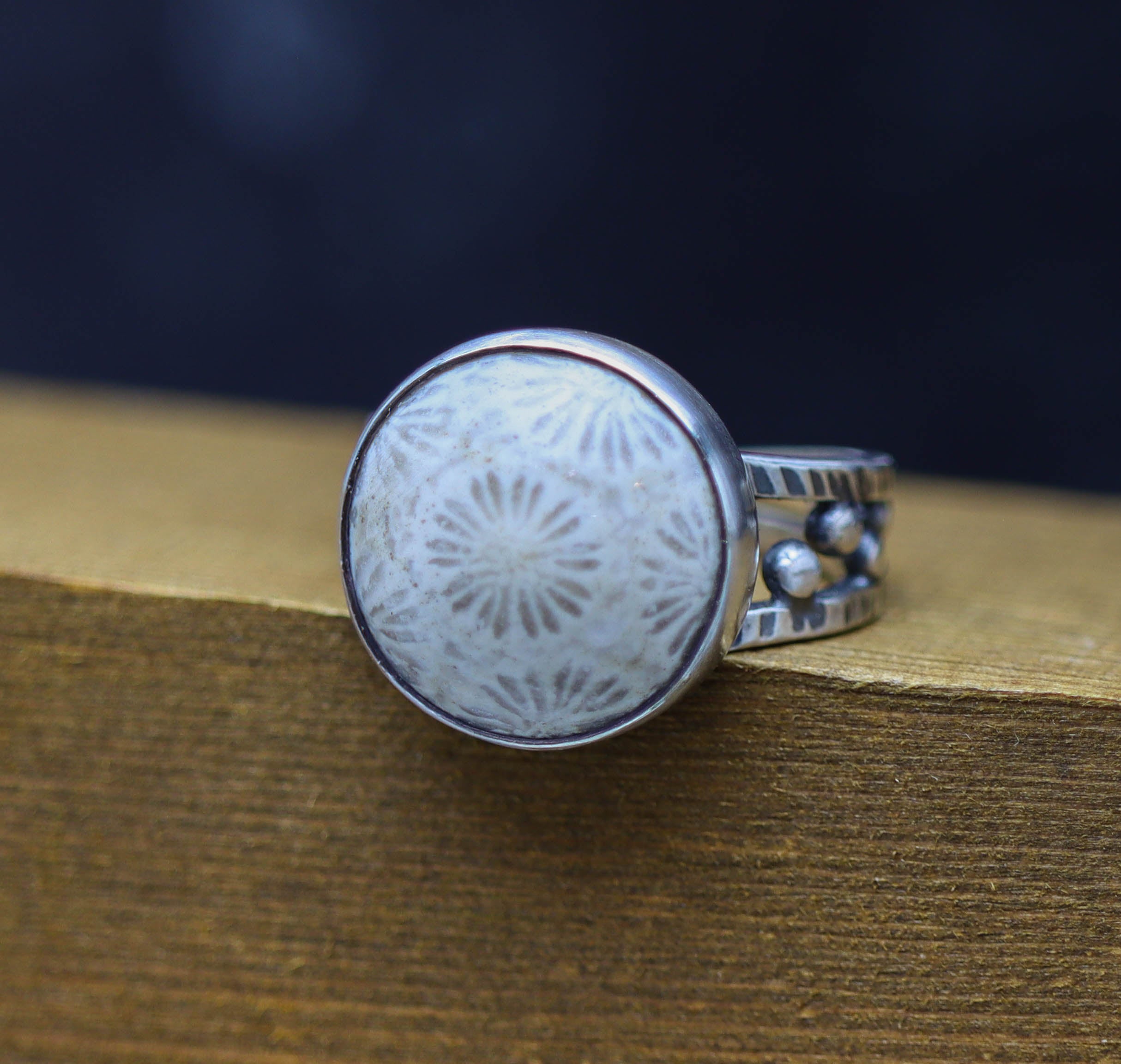 Fossil Coral Sterling Silver Bubble Band Ring Size 8.75