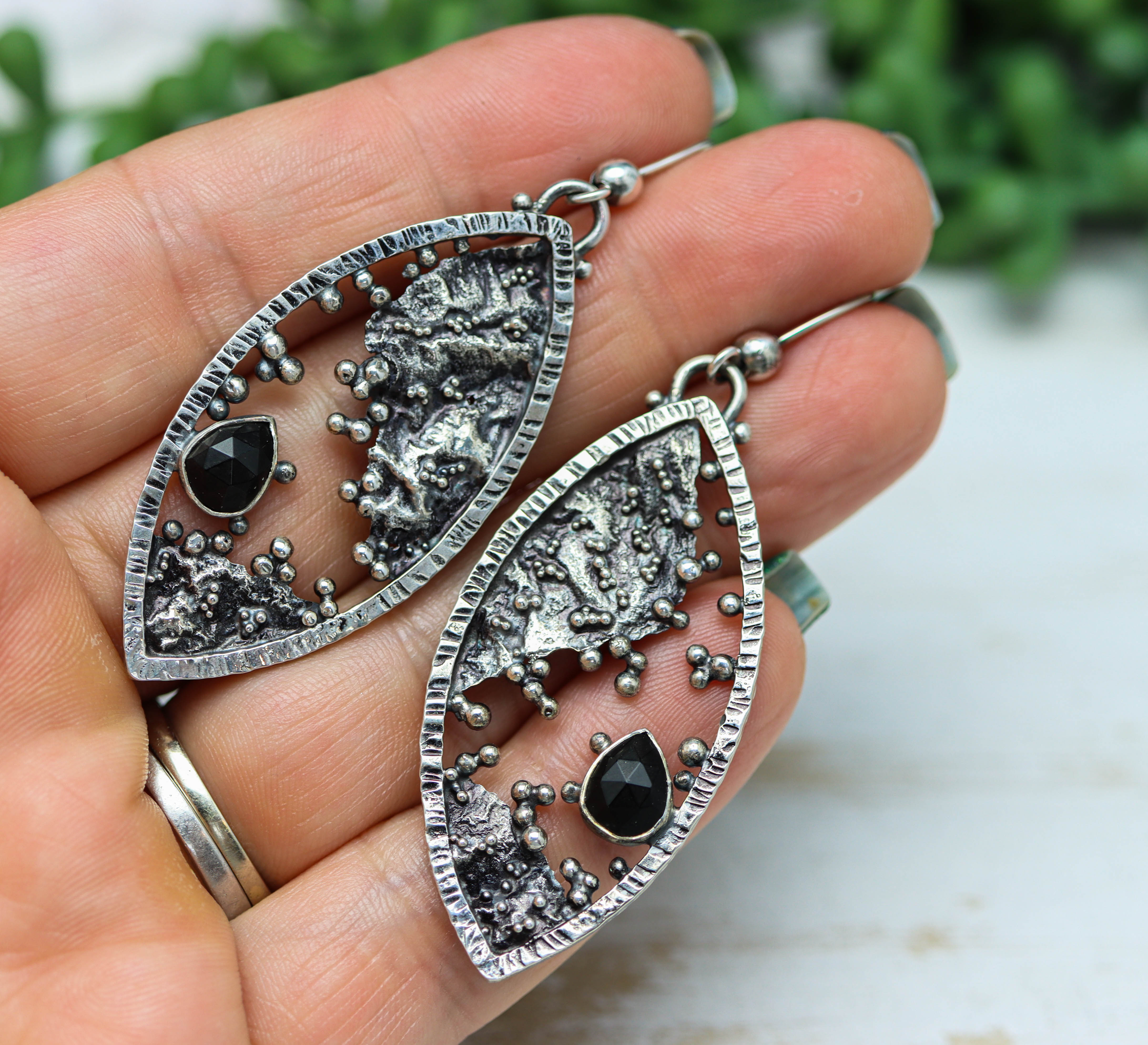 Flashy Black Spinel Reticulation and Granulation Earrings
