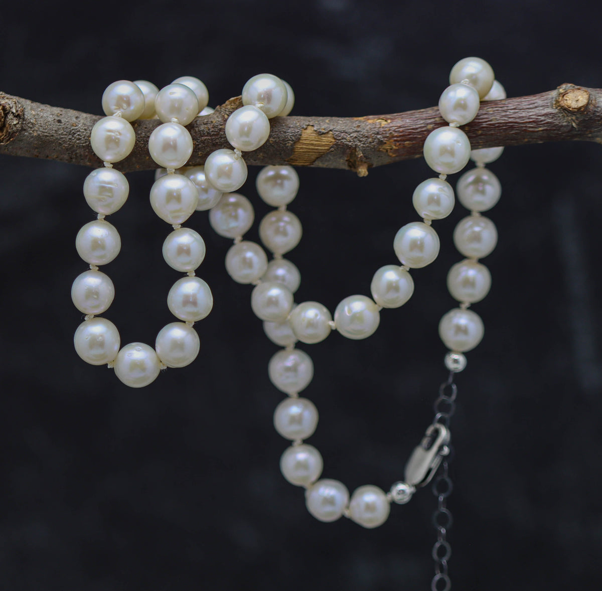 Classic White Freshwater Pearl Hand Knotted Bead Necklace Sterling Silver 18 inch
