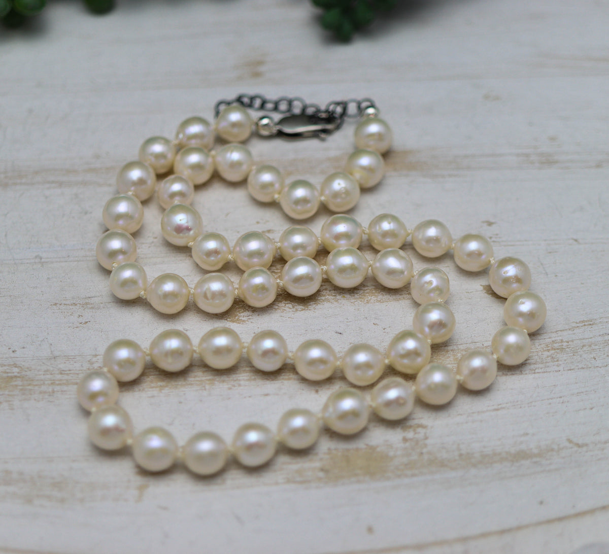 Classic White Freshwater Pearl Hand Knotted Bead Necklace Sterling Silver 18 inch