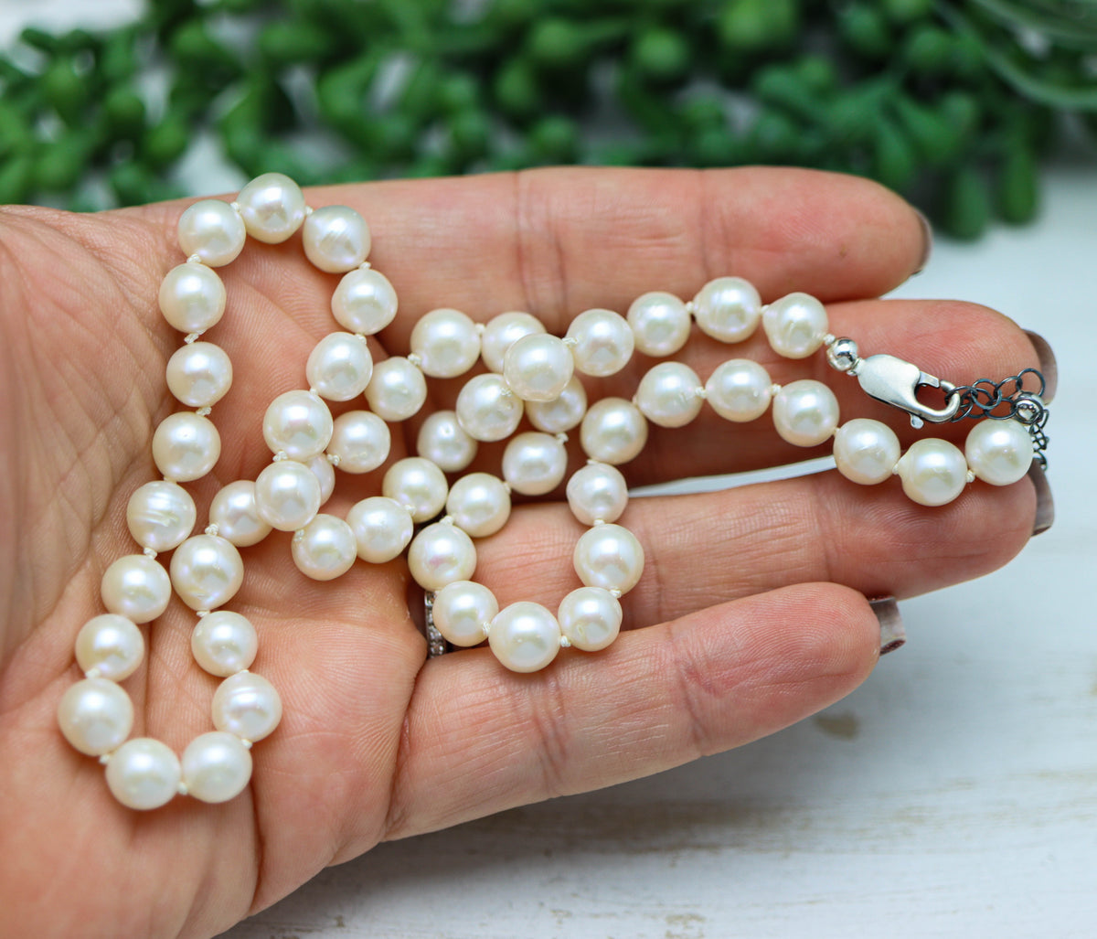 Classic White Freshwater Pearl Hand Knotted Bead Necklace Sterling Silver 18 inch