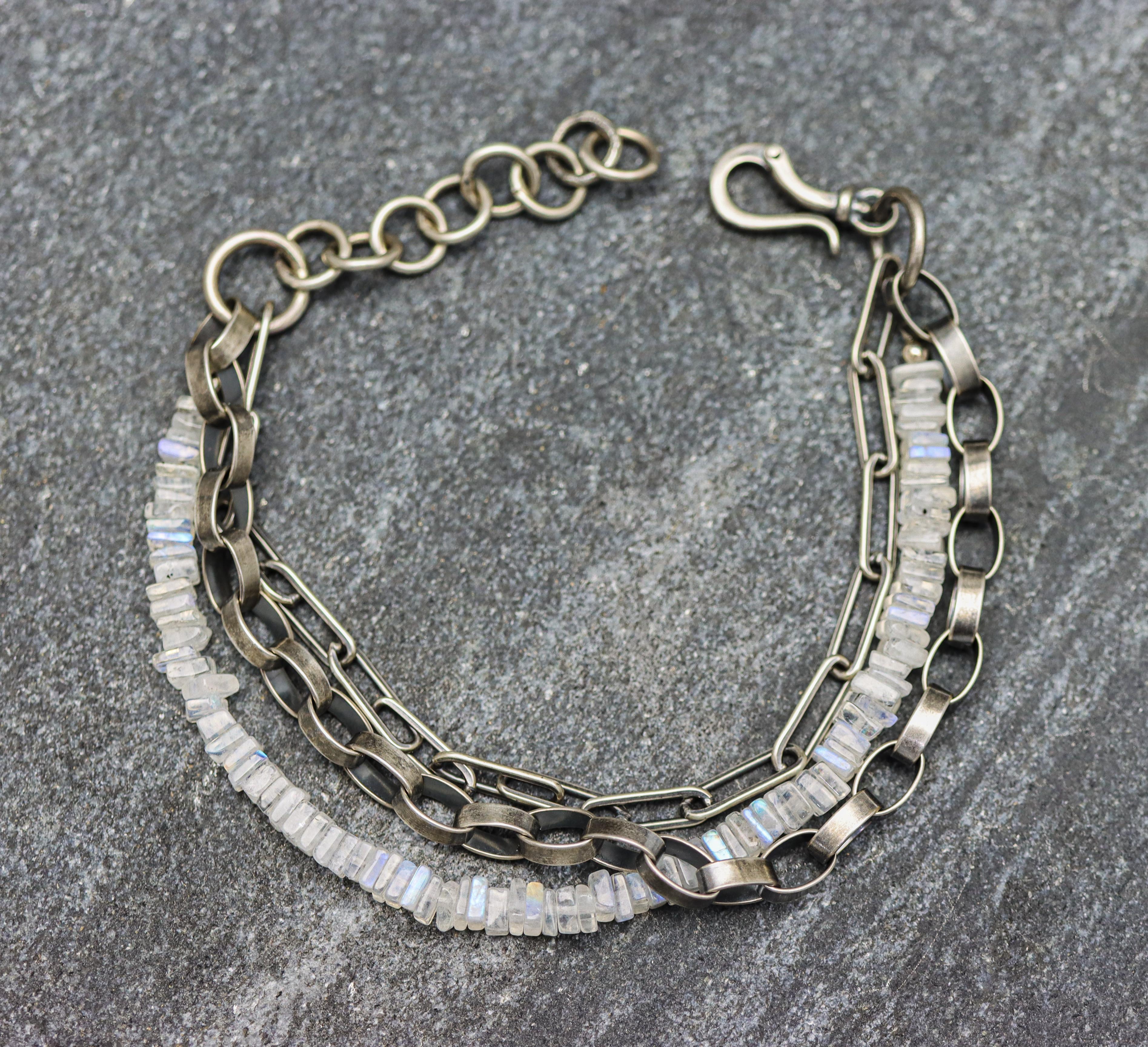 【STONEHENgE】Silver Material Half Moon Bracelet SC1738 Silver Chain Bracelets – Elk & Bloom